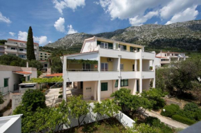 Apartments by the sea Igrane, Makarska - 18069